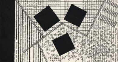 Phi (φ) / Ernesto Zumarán Alvítez